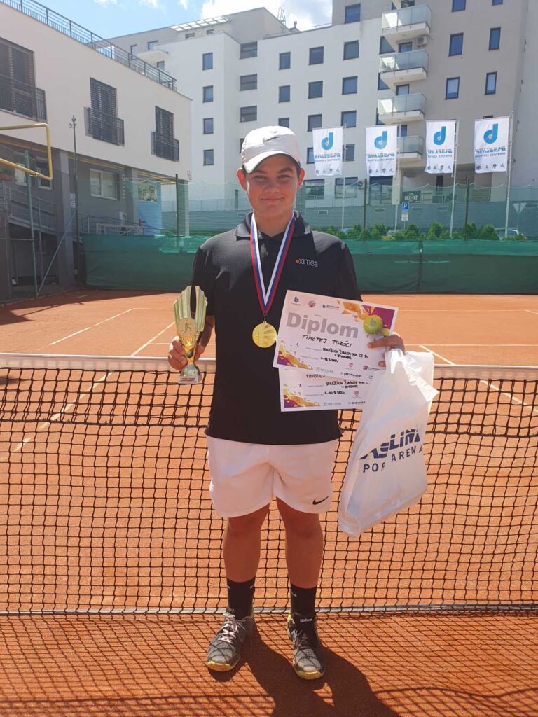 Timo: tenis